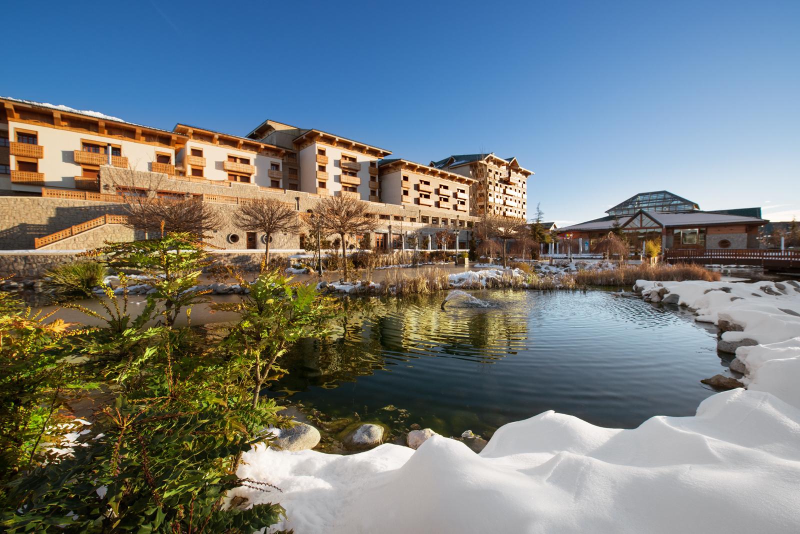 Michlifen Resort & Golf Ifrane  Exterior photo The Hotel and Spa in April 2014